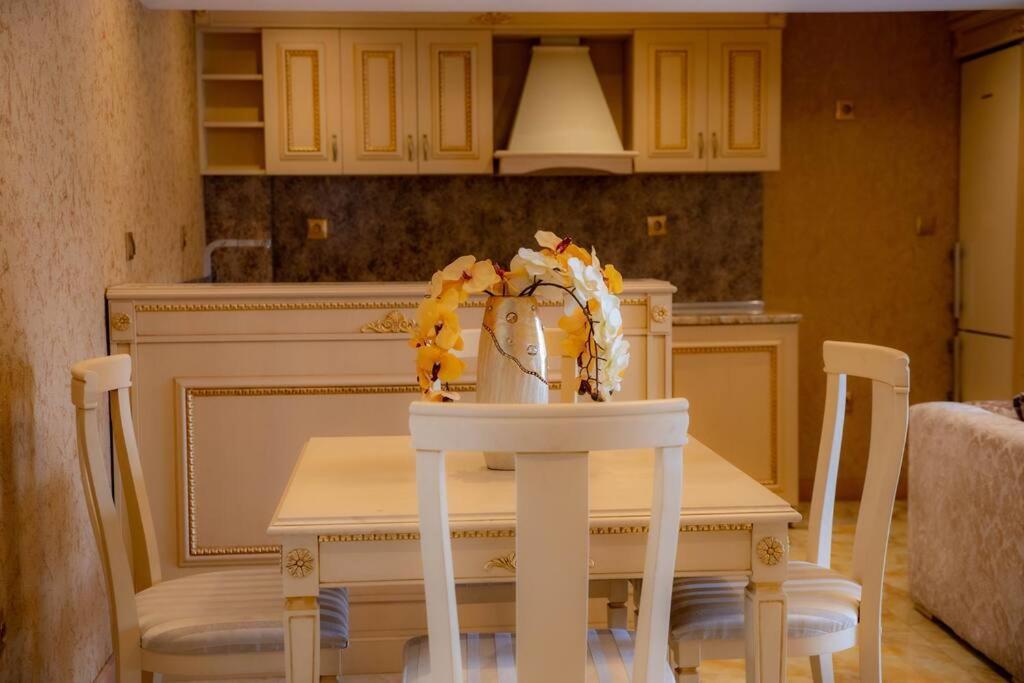 Luxury Apartment 'Rich' Velingrad Buitenkant foto