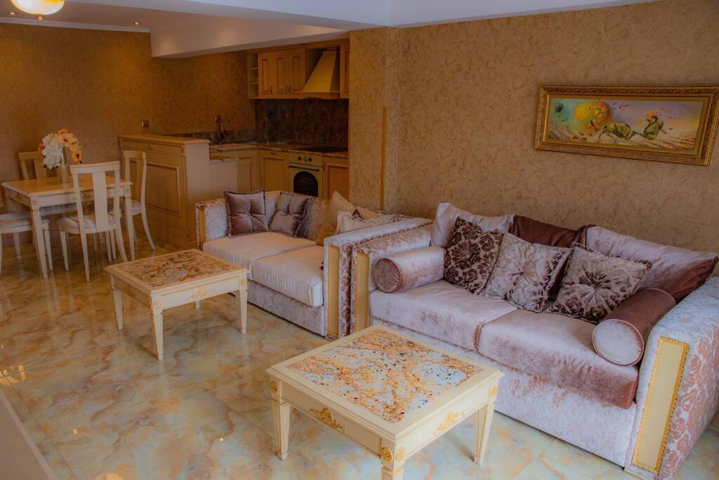 Luxury Apartment 'Rich' Velingrad Buitenkant foto