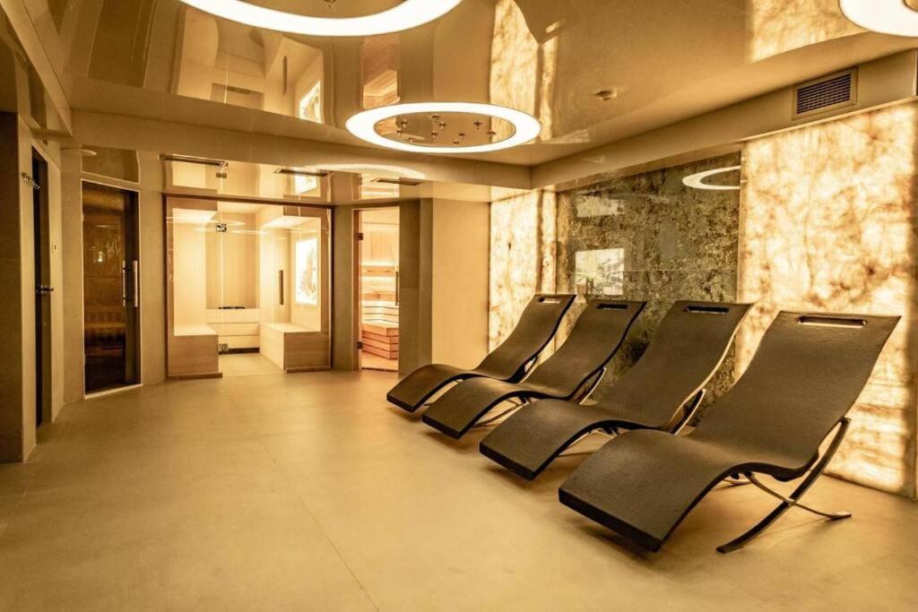 Luxury Apartment 'Rich' Velingrad Buitenkant foto