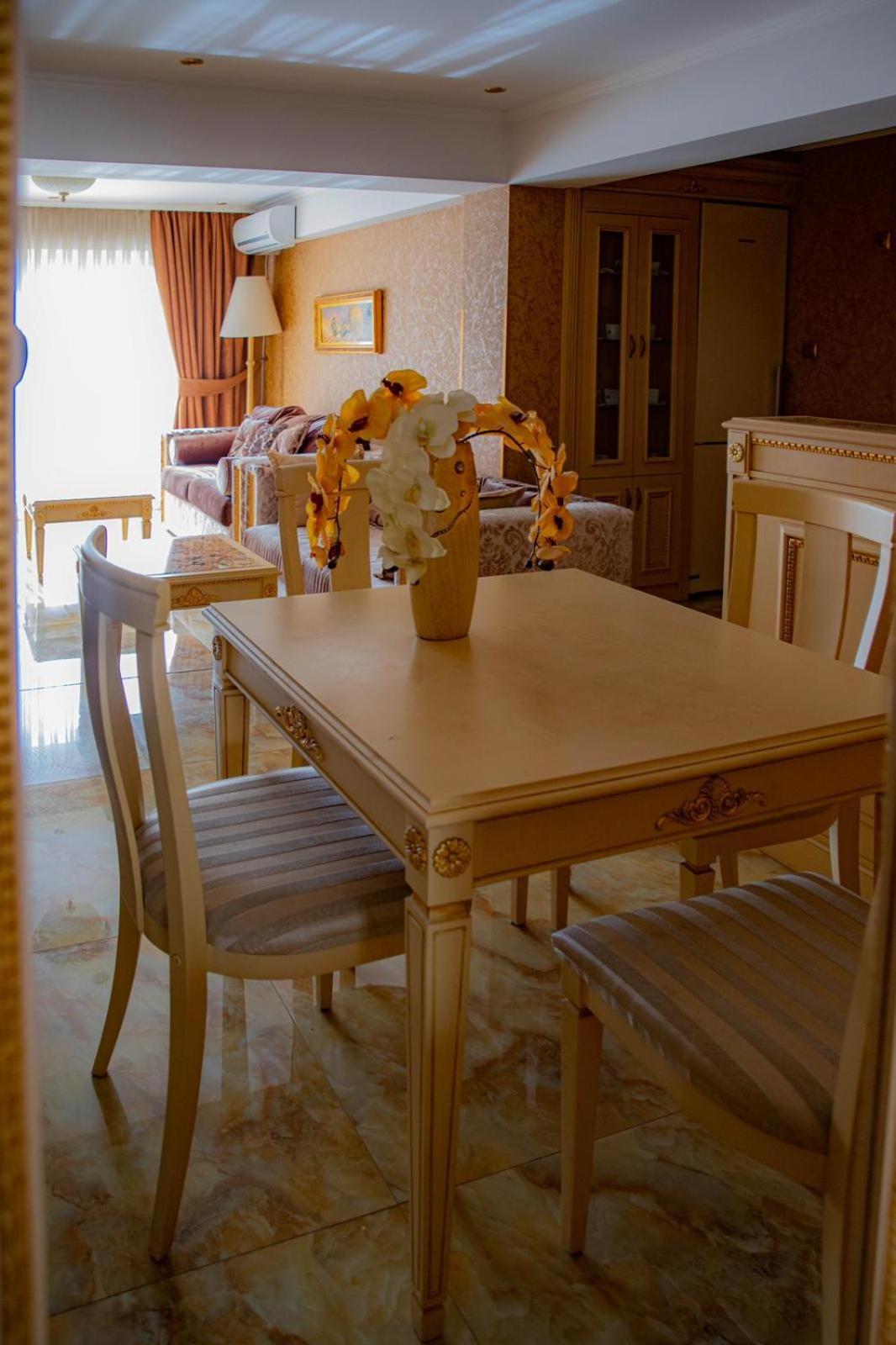 Luxury Apartment 'Rich' Velingrad Buitenkant foto