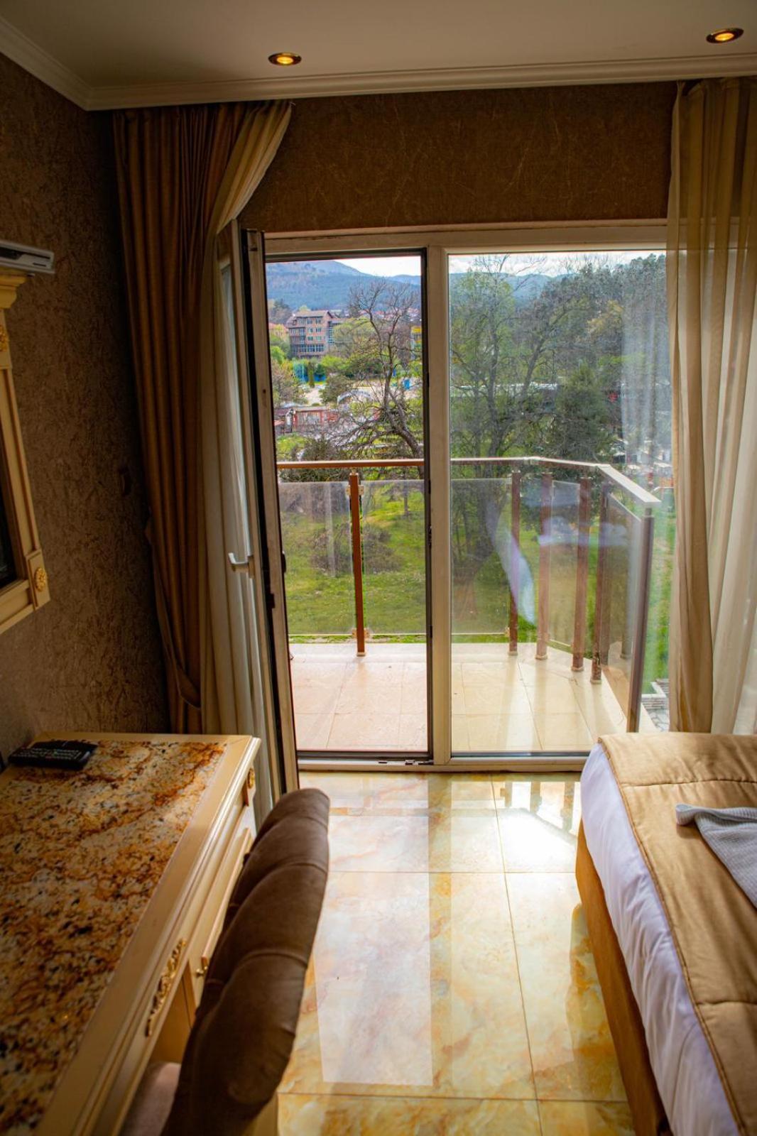 Luxury Apartment 'Rich' Velingrad Buitenkant foto